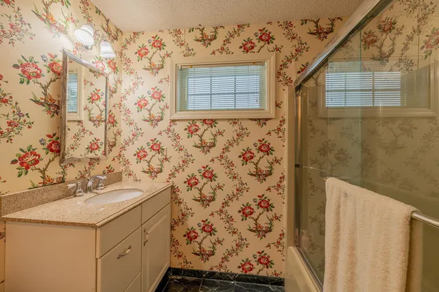 $595,000 | 62 Owls Nest Circle, Unit B8, Manchester, VT 05254