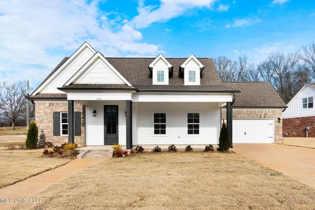 $407,900 | 1148 Creekside Lane, Hernando, MS 38632