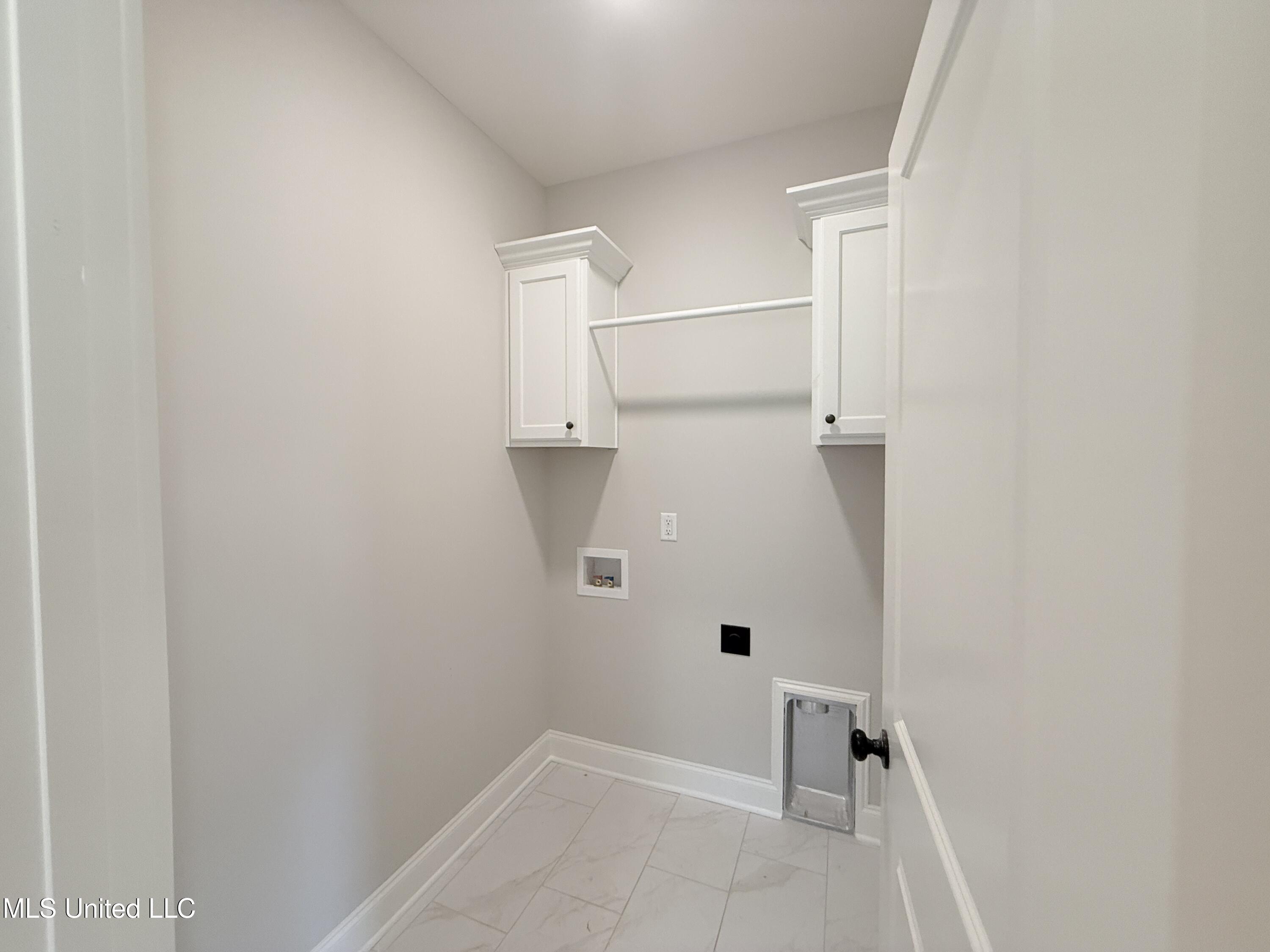 1148 Creekside Lane Hernando, MS 38632 - Photo 13 of 26 Pine