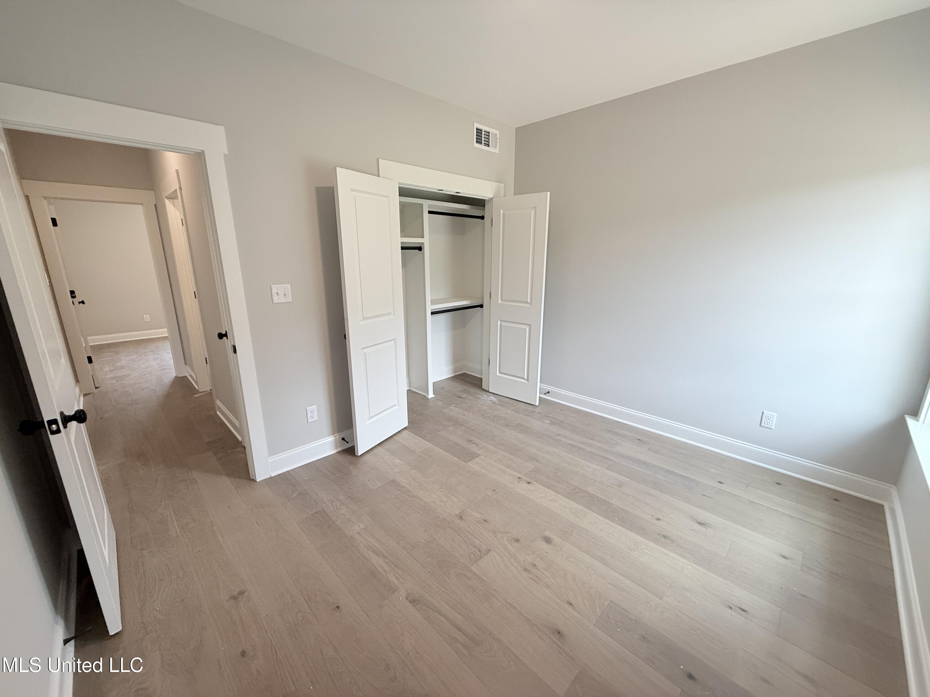 1148 Creekside Lane Hernando, MS 38632 - Photo 19 of 26 Pine