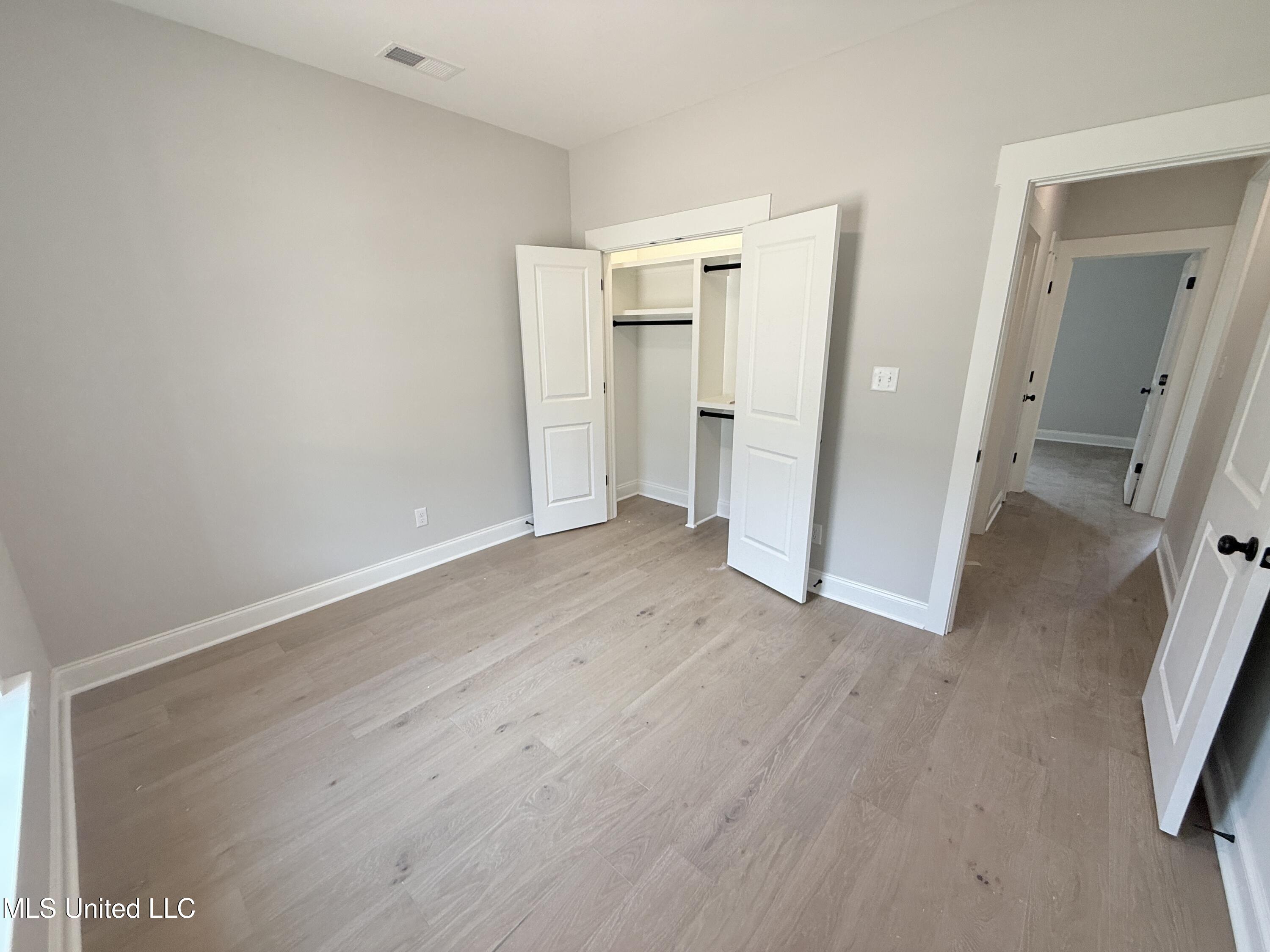 1148 Creekside Lane Hernando, MS 38632 - Photo 21 of 26 Pine