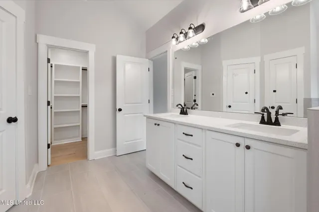 $407,900 | 1148 Creekside Lane, Hernando, MS 38632