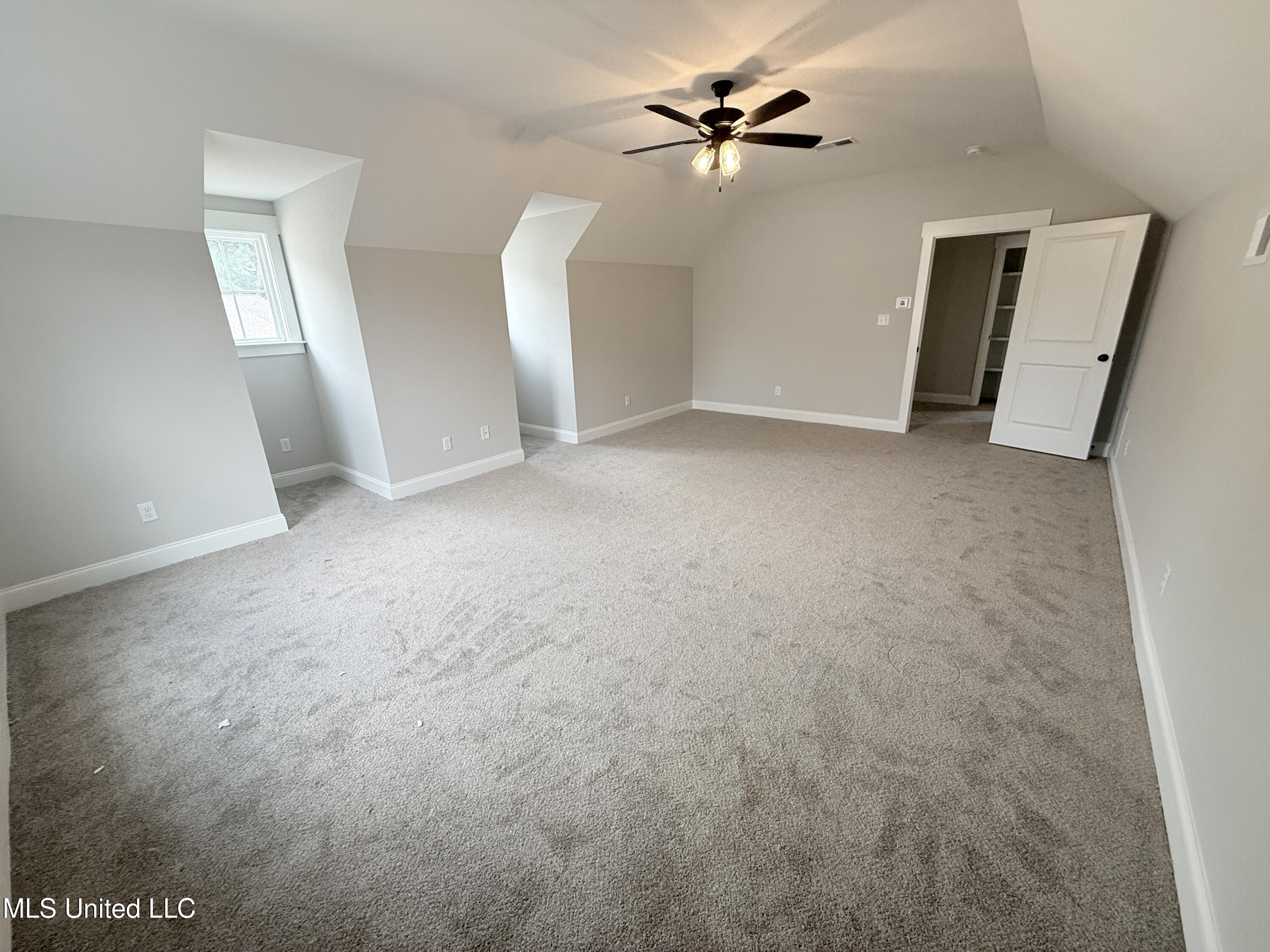 1148 Creekside Lane Hernando, MS 38632 - Photo 26 of 26 Pine