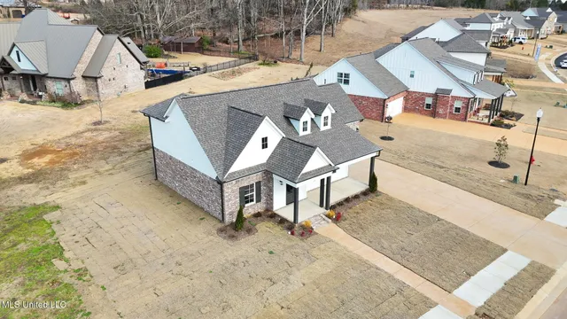 $407,900 | 1148 Creekside Lane, Hernando, MS 38632