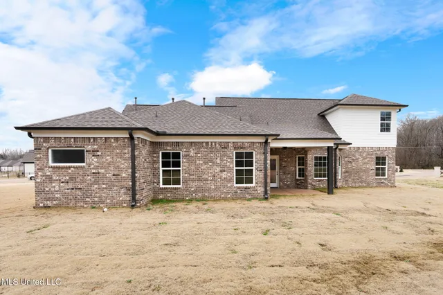 $407,900 | 1148 Creekside Lane, Hernando, MS 38632