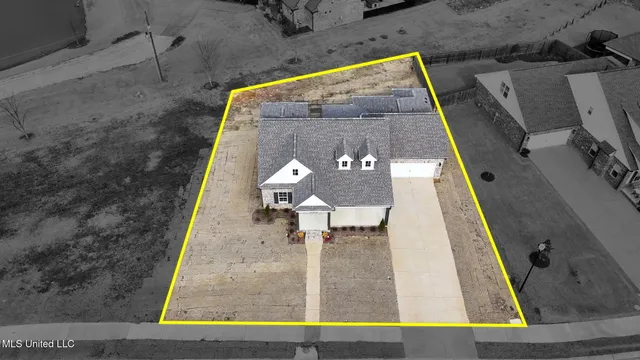 $407,900 | 1148 Creekside Lane, Hernando, MS 38632