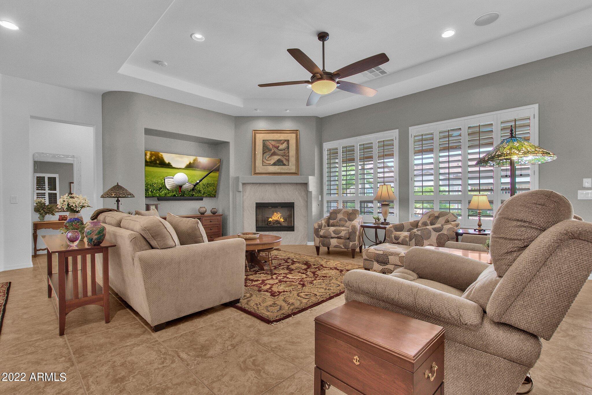 4633 East Rakestraw Lane Gilbert, AZ 85298 - Photo 4 of 13 06