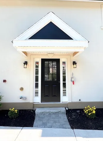 $779,900 | 8 Crystal Street, Unit 3, Melrose, MA 02176