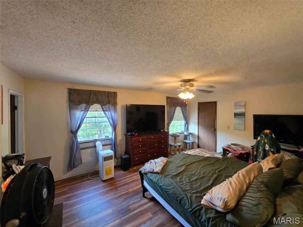 850 Fort Henry Road Belleville, IL 62221 - Photo 4 of 17