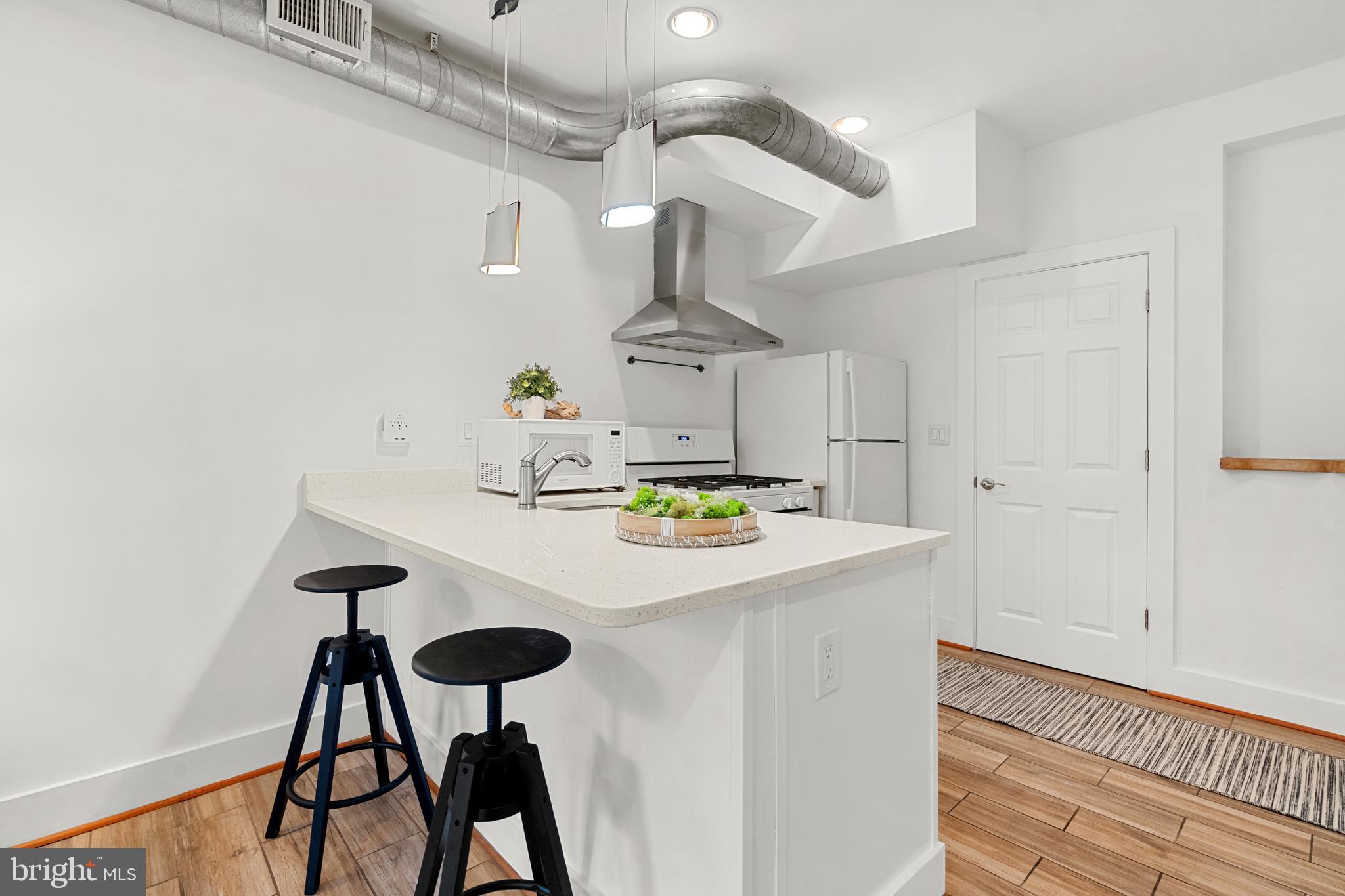 774 Columbia Road Northwest Washington, DC 20001 - Photo 28 of 33