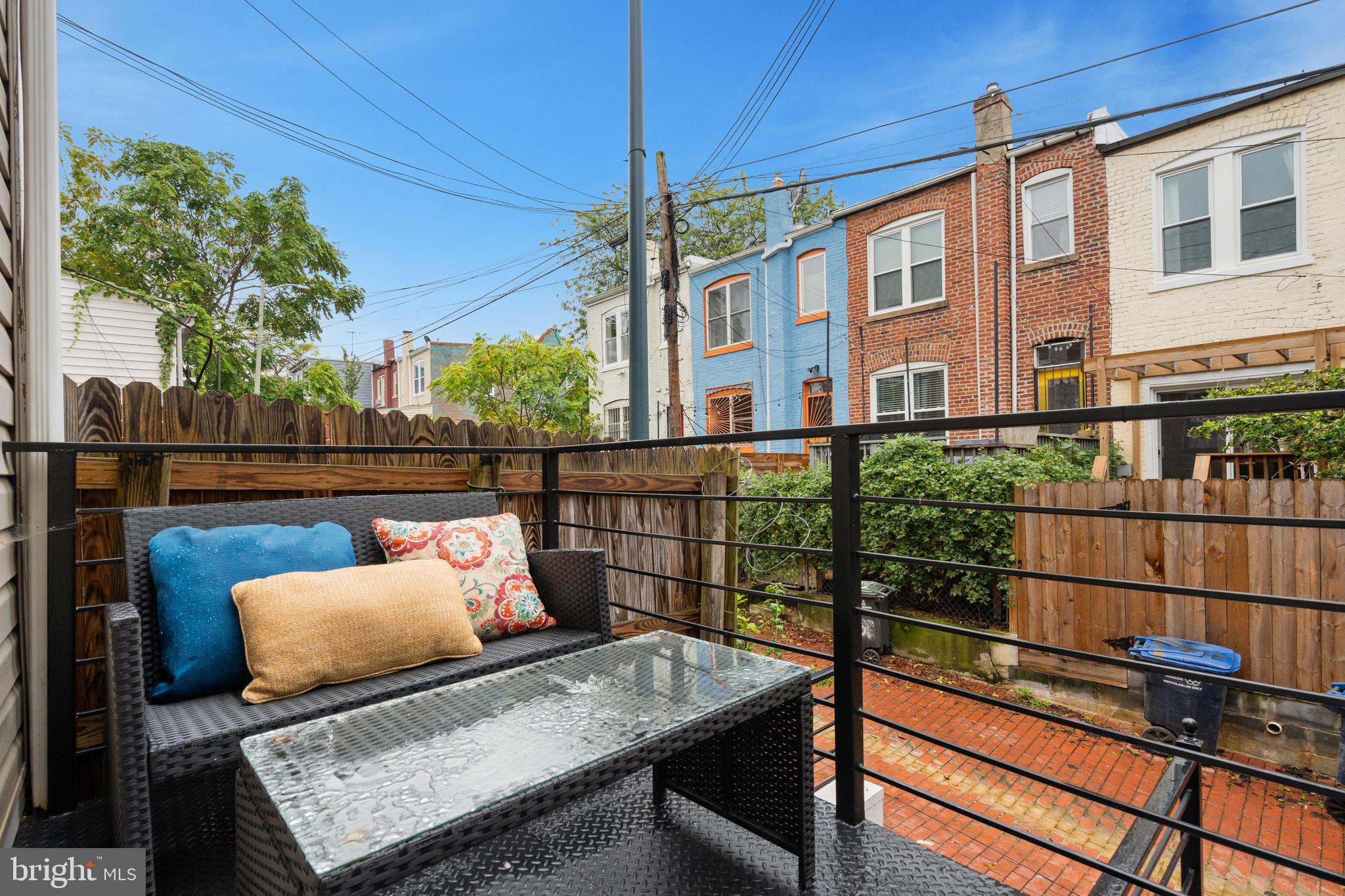 774 Columbia Road Northwest Washington, DC 20001 - Photo 9 of 33