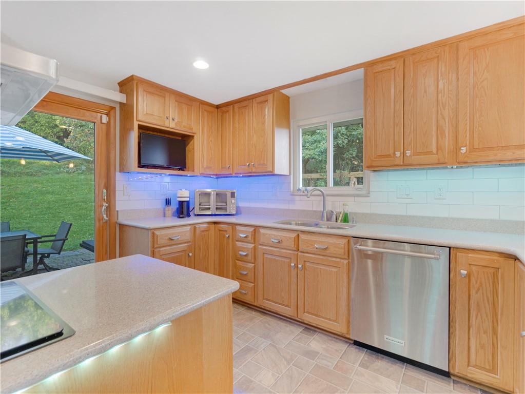 171 McCleary Road Aliquippa, PA 15001 - Photo 5 of 50
