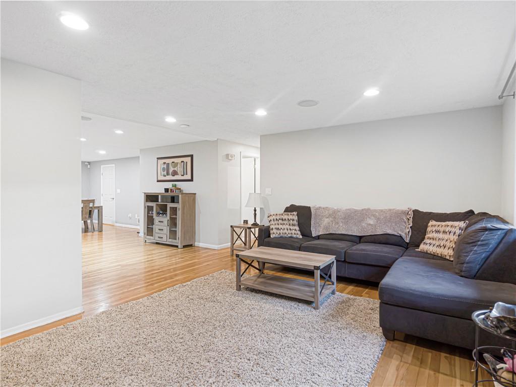171 McCleary Road Aliquippa, PA 15001 - Photo 9 of 50