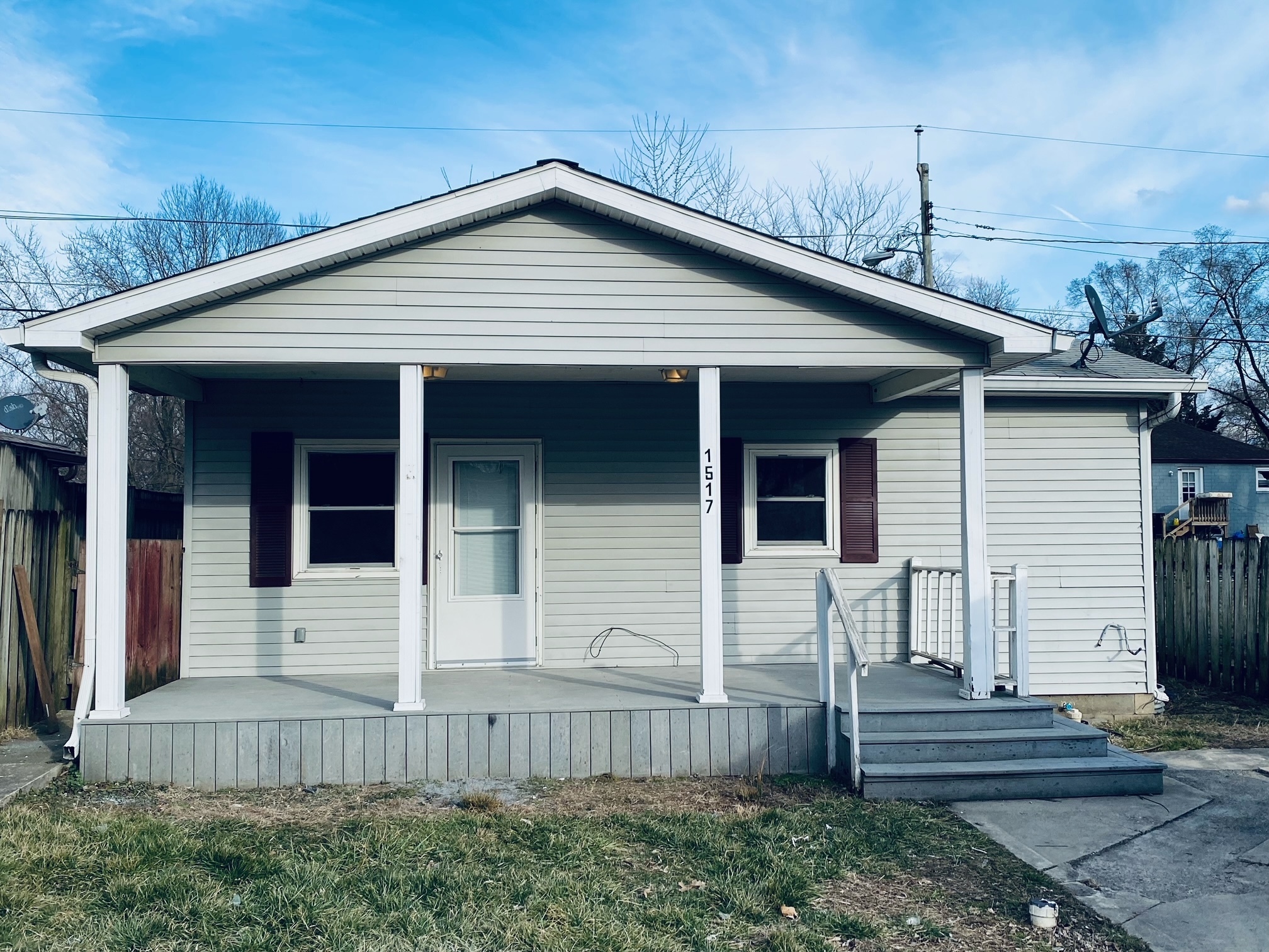 1517 Moreland Avenue, Indianapolis, IN 46241 Compass