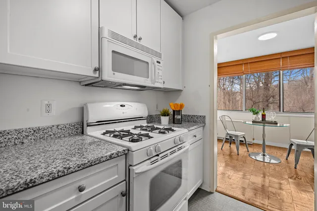 $219,900 | 3001 Veazey Terrace Northwest, Unit 201, Washington, DC 20008