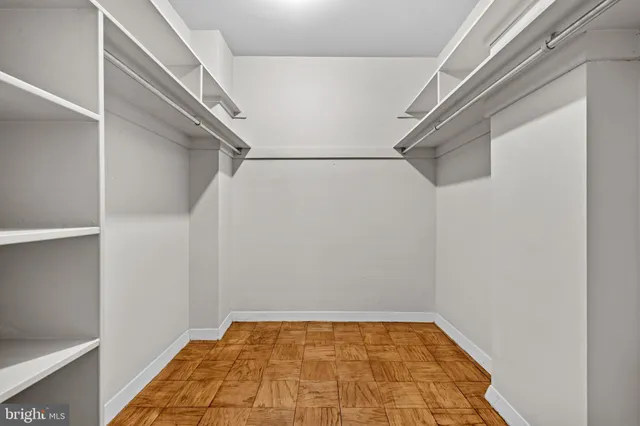 $219,900 | 3001 Veazey Terrace Northwest, Unit 201, Washington, DC 20008