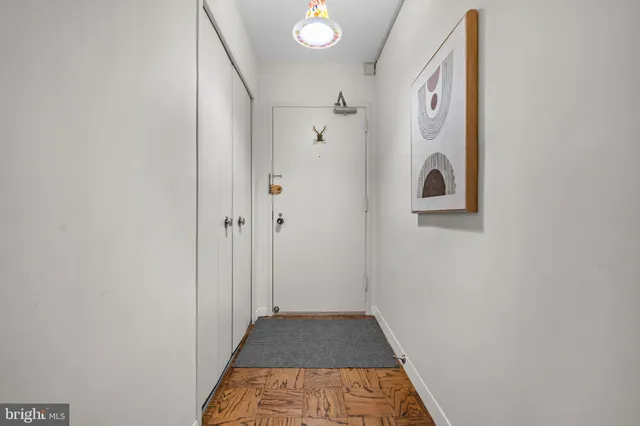 $219,900 | 3001 Veazey Terrace Northwest, Unit 201, Washington, DC 20008