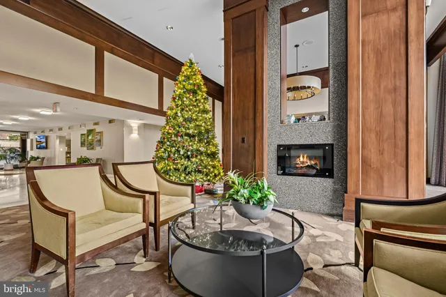 $219,900 | 3001 Veazey Terrace Northwest, Unit 201, Washington, DC 20008