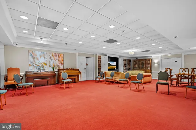 $219,900 | 3001 Veazey Terrace Northwest, Unit 201, Washington, DC 20008