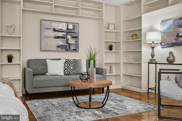 $219,900 | 3001 Veazey Terrace Northwest, Unit 201, Washington, DC 20008