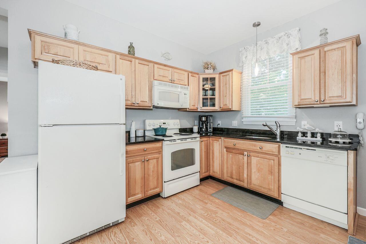 454 Post Road, Unit 310 Wells, ME 04090 - Photo 15 of 40 untitled-9