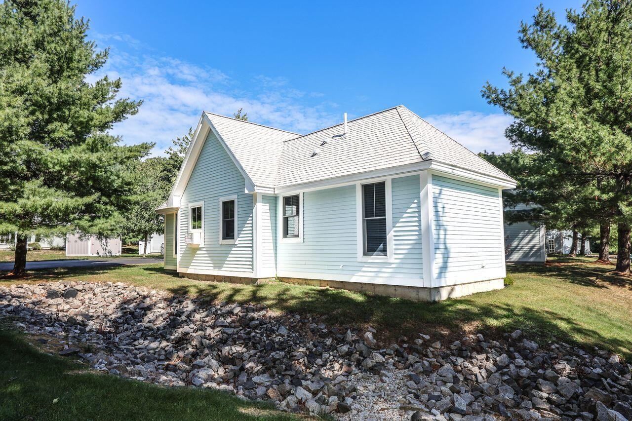 454 Post Road, Unit 310 Wells, ME 04090 - Photo 30 of 40 3