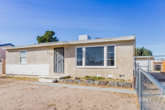 405 North Warner Street Ridgecrest, CA 93555 - Photo 3 of 18