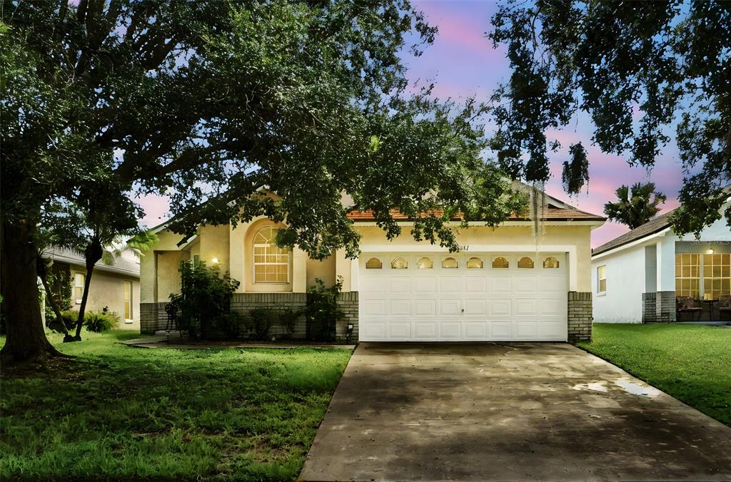 131 South Roma Way Kissimmee, FL 34746 - Photo 1 of 43