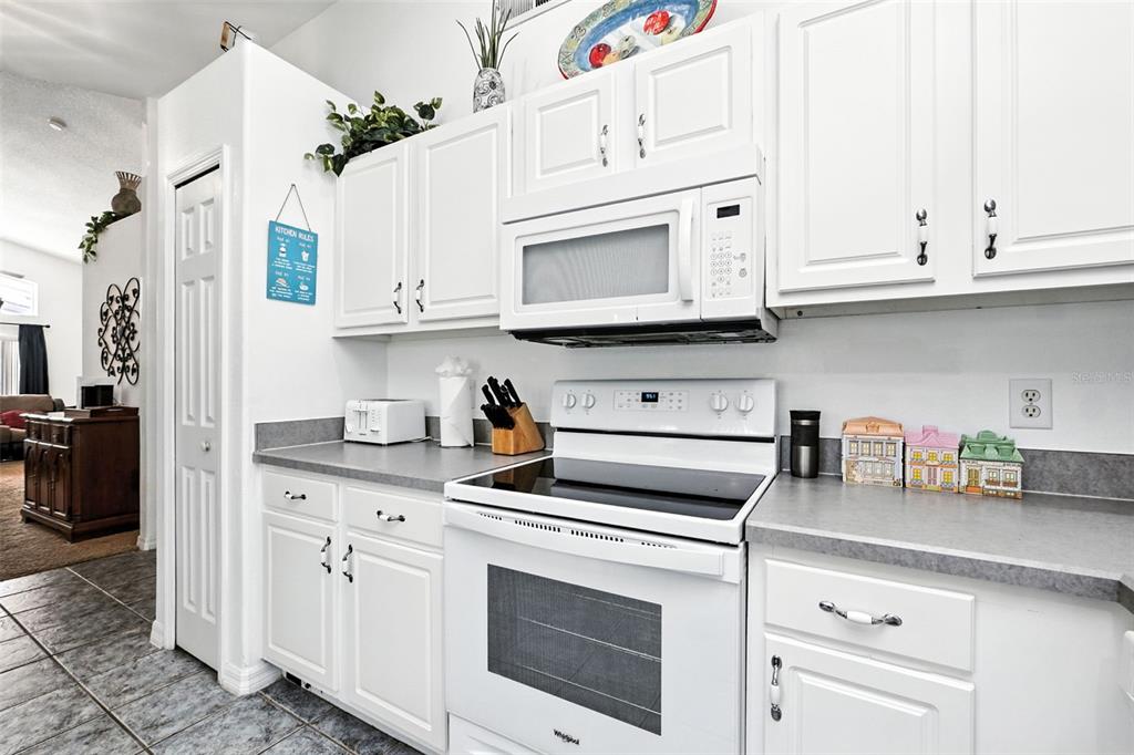 131 South Roma Way Kissimmee, FL 34746 - Photo 18 of 43