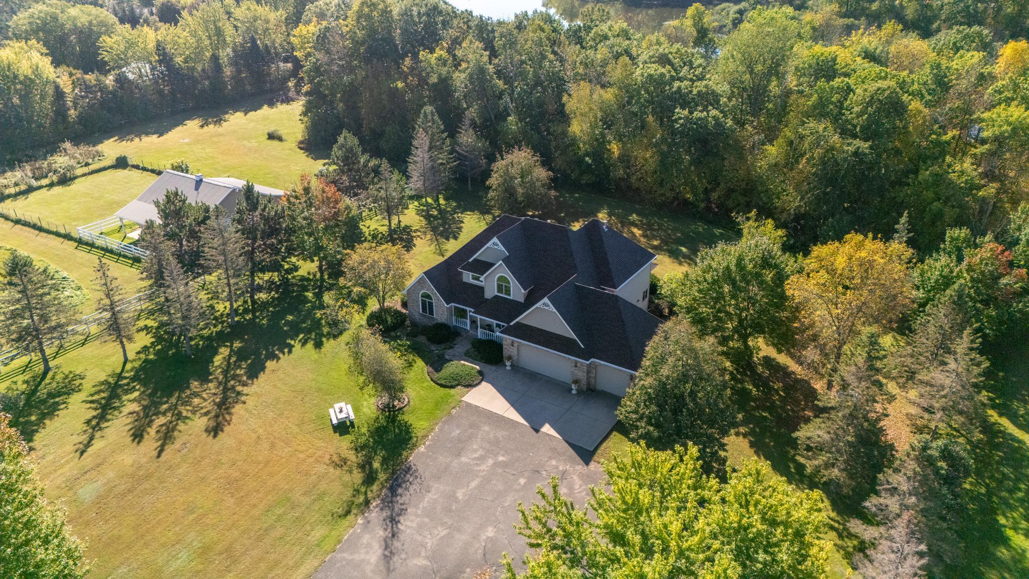 406 7th Street Northwest Hinckley, MN 55037 - Photo 2 of 72