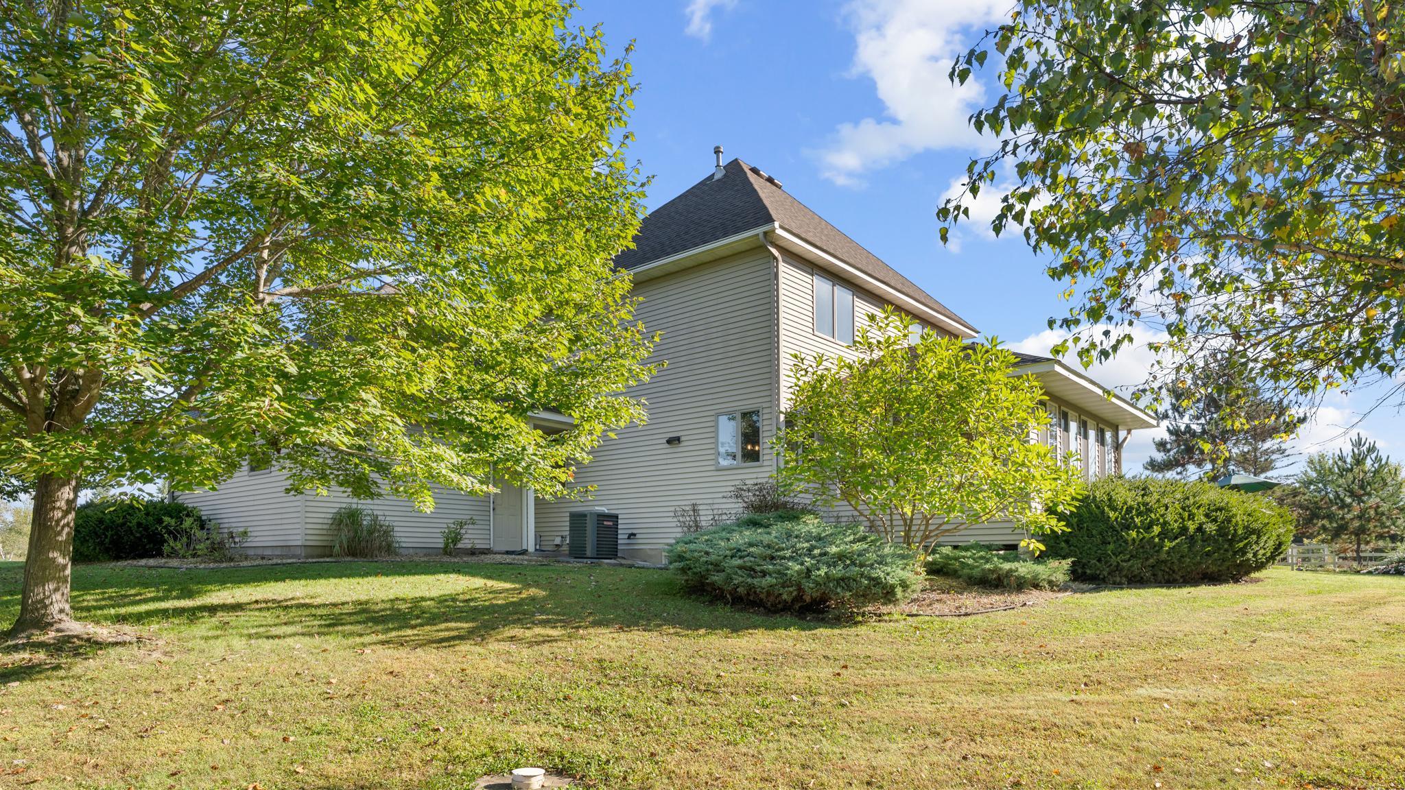 406 7th Street Northwest Hinckley, MN 55037 - Photo 9 of 72