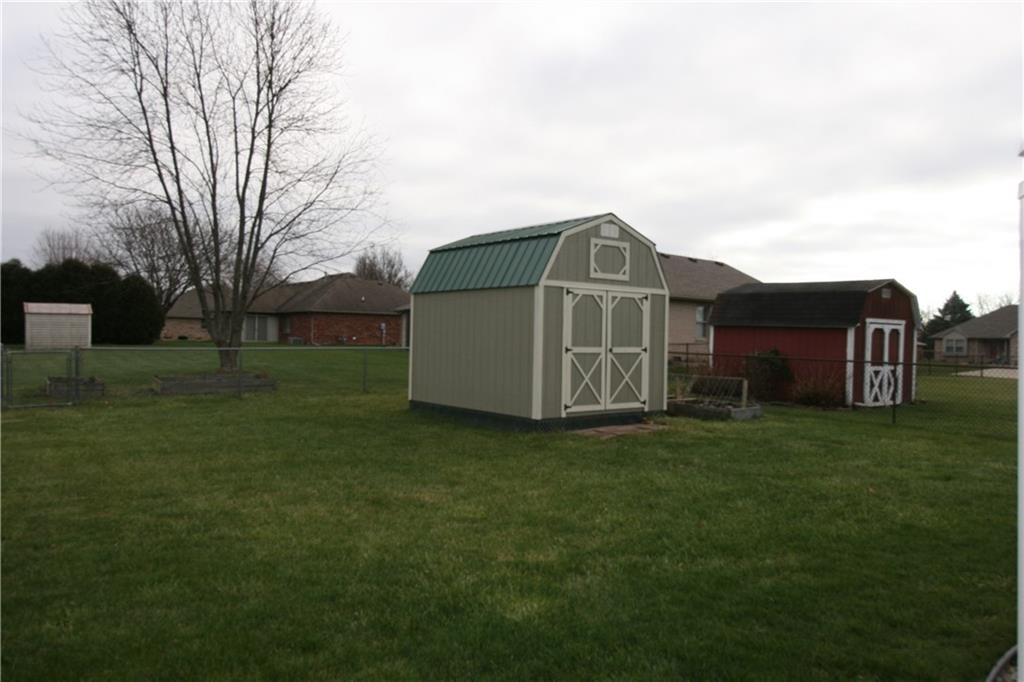 826 Stewart Road Anderson, IN 46012 - Photo 18 of 21 Gallery Image 18