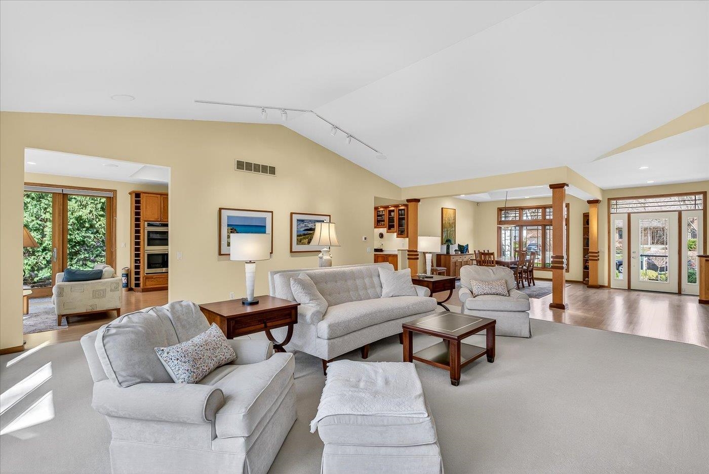 38 Hawk Feather Circle Madison, WI 53717 - Photo 16 of 92