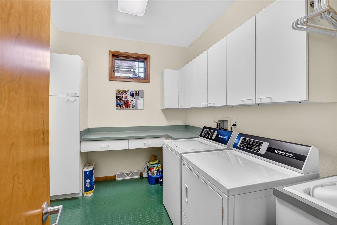 38 Hawk Feather Circle Madison, WI 53717 - Photo 44 of 92