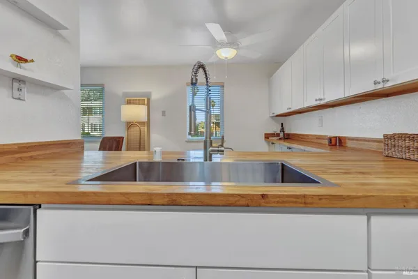 $372,000 | 61 Parrott Street, Vallejo, CA 94590