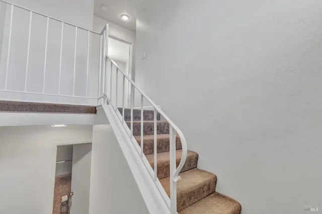 $372,000 | 61 Parrott Street, Vallejo, CA 94590