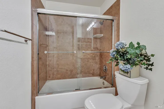 $372,000 | 61 Parrott Street, Vallejo, CA 94590