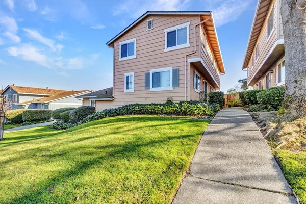 $372,000 | 61 Parrott Street, Vallejo, CA 94590