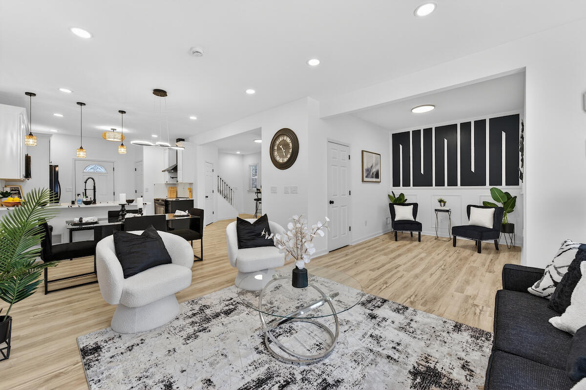 445 North 39th Street Milwaukee, WI 53208 - Photo 6 of 34 LR3