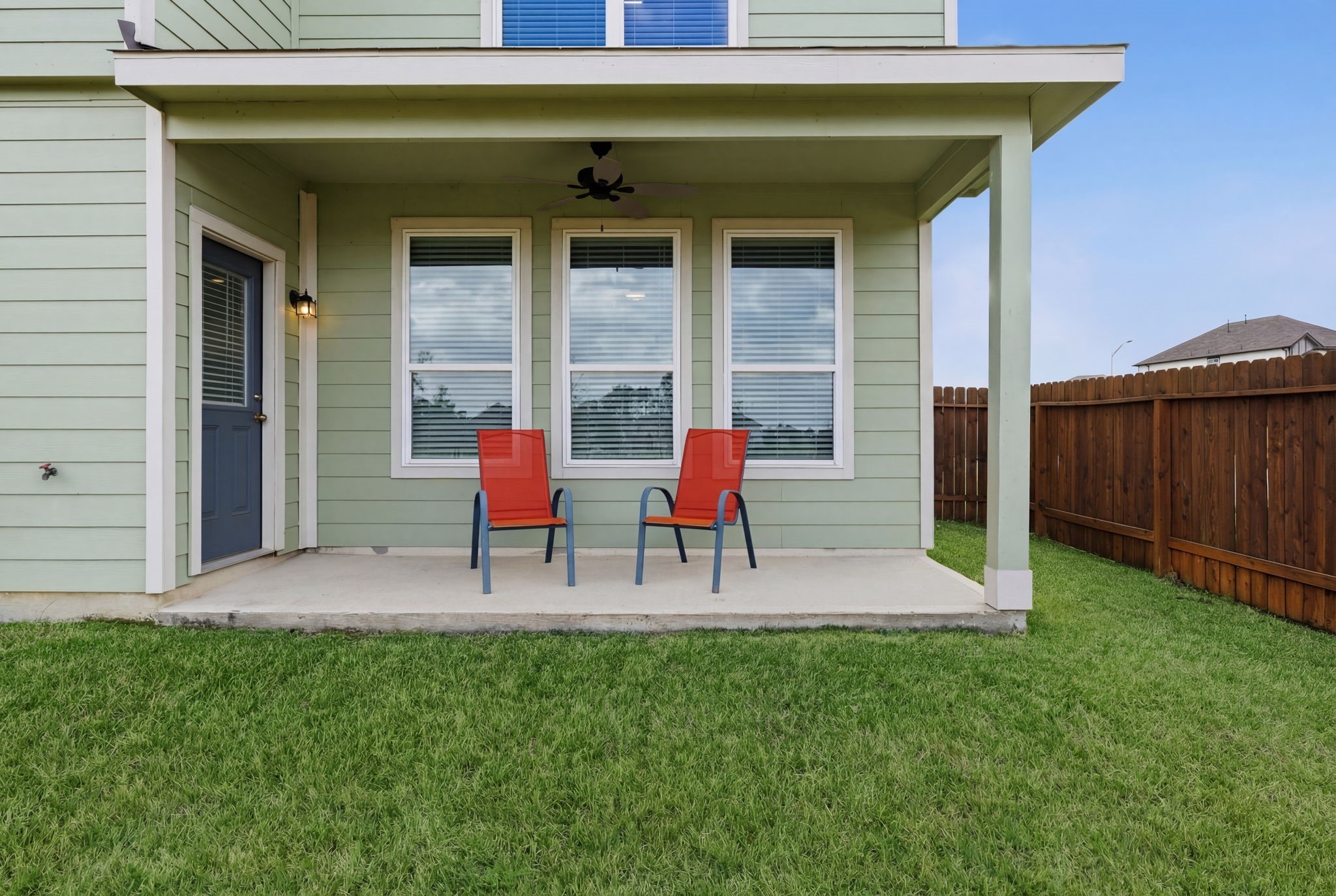 2542 Sturgeon Way Conroe, TX 77384 - Photo 33 of 40 a view of outdoor space yard and patio