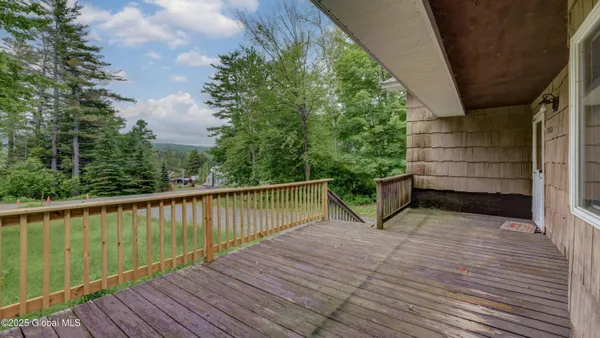 $299,000 | 2765 Highway 8, Speculator, NY 12164