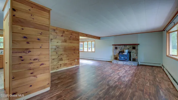 $299,000 | 2765 Highway 8, Speculator, NY 12164