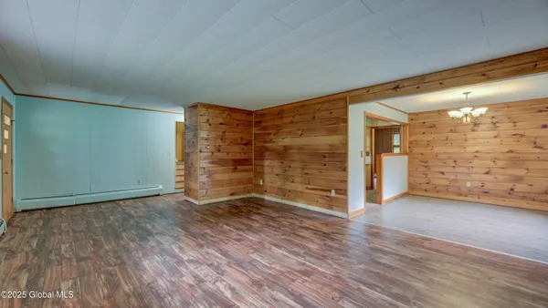 $299,000 | 2765 Highway 8, Speculator, NY 12164