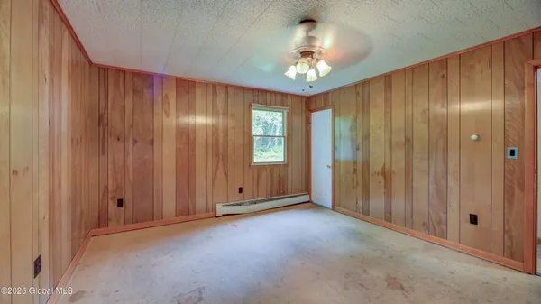 $299,000 | 2765 Highway 8, Speculator, NY 12164