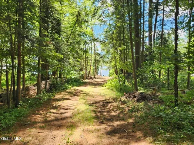 $299,000 | 2765 Highway 8, Speculator, NY 12164