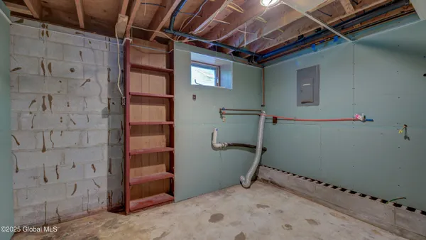 $299,000 | 2765 Highway 8, Speculator, NY 12164