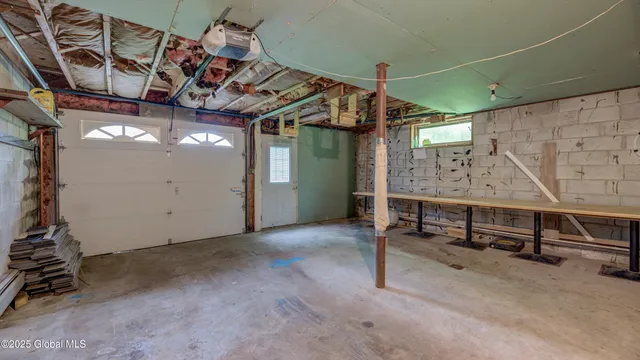 $299,000 | 2765 Highway 8, Speculator, NY 12164