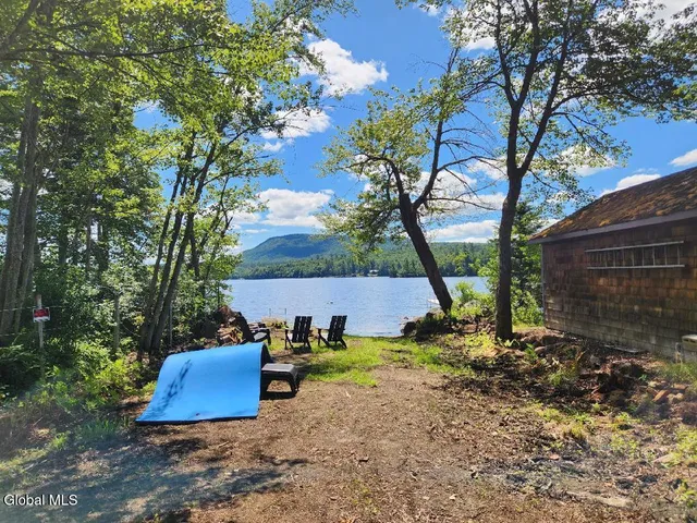 $299,000 | 2765 Highway 8, Speculator, NY 12164
