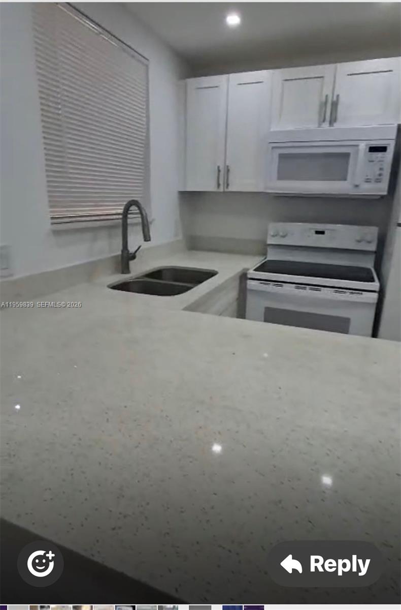 285 Northeast 191st Street, Unit 2907 Miami, FL 33179 - Photo 1 of 16