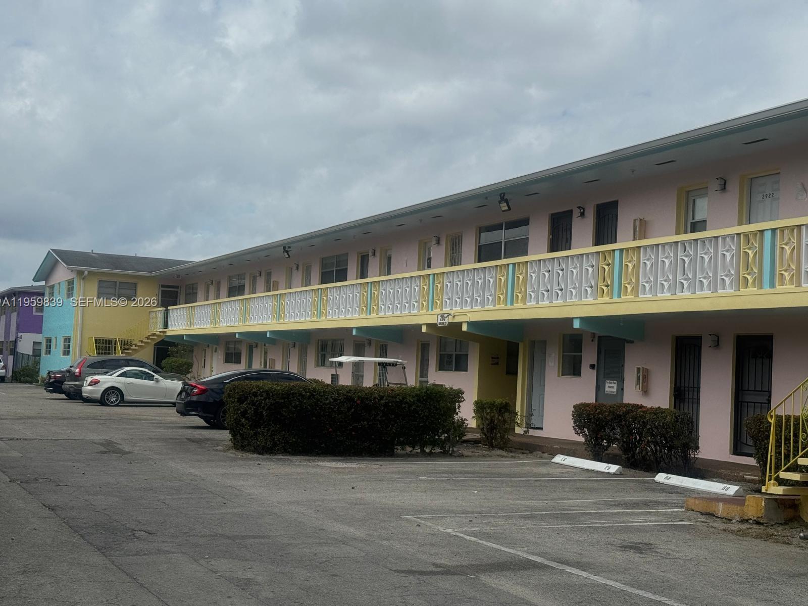 285 Northeast 191st Street, Unit 2907 Miami, FL 33179 - Photo 14 of 16